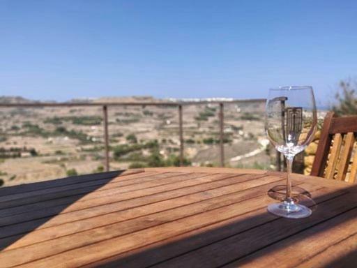 The Loft Gozo Apartment ซากฮรา ภายนอก รูปภาพ